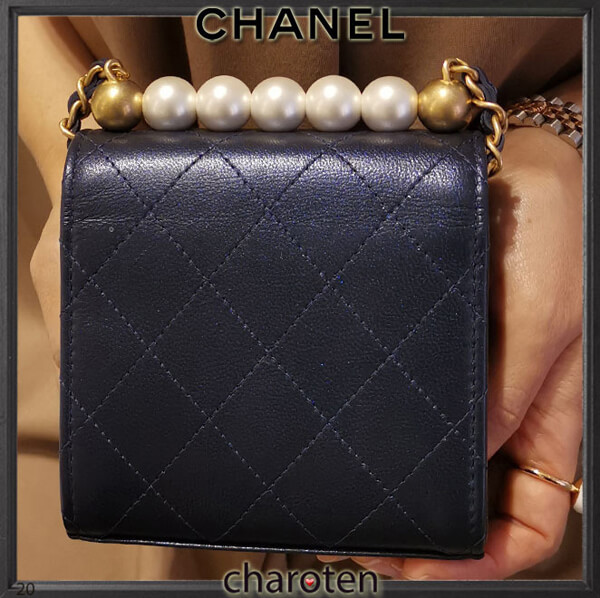 シャネルコピー パールが超エレ女最新作チェーンクラッチ